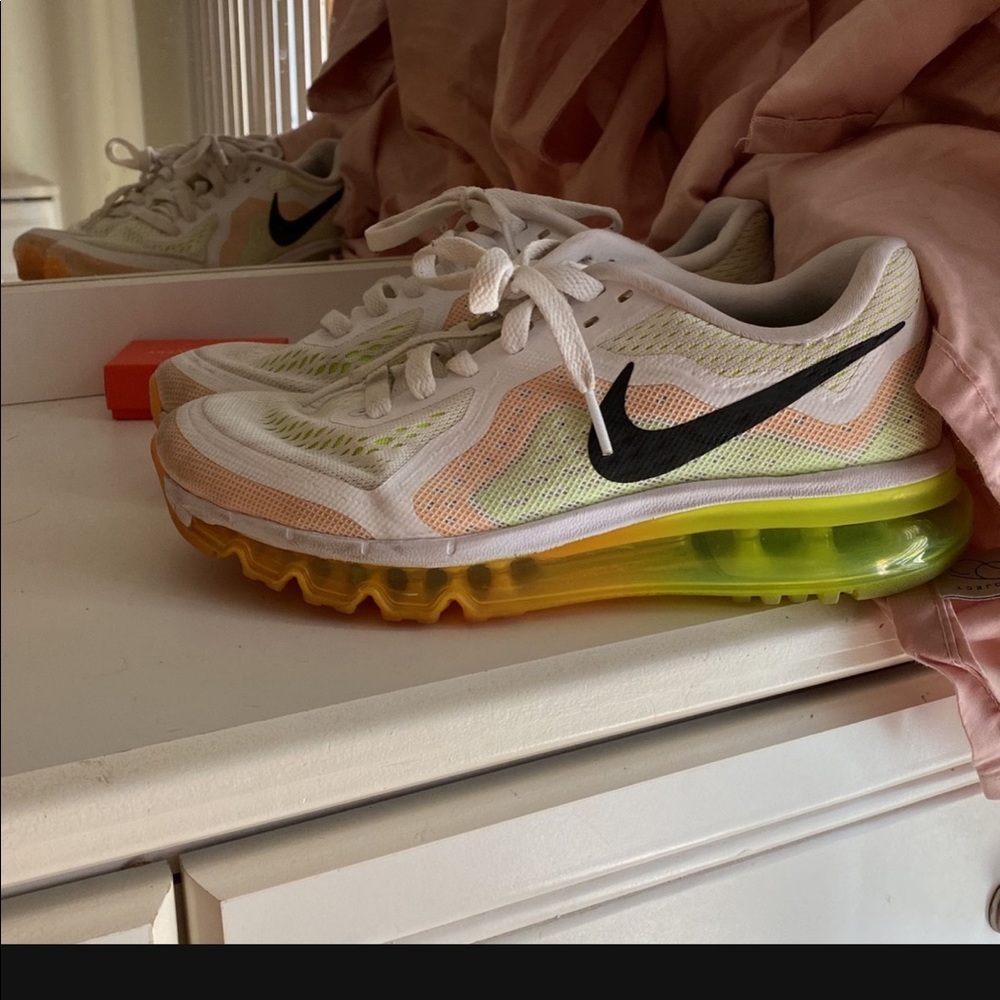 Nike air max